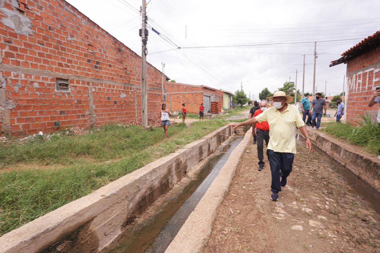 Transporte coletivo: A Prefeitura não está de braços cruzados. Não rouba nem vai deixar roubar.